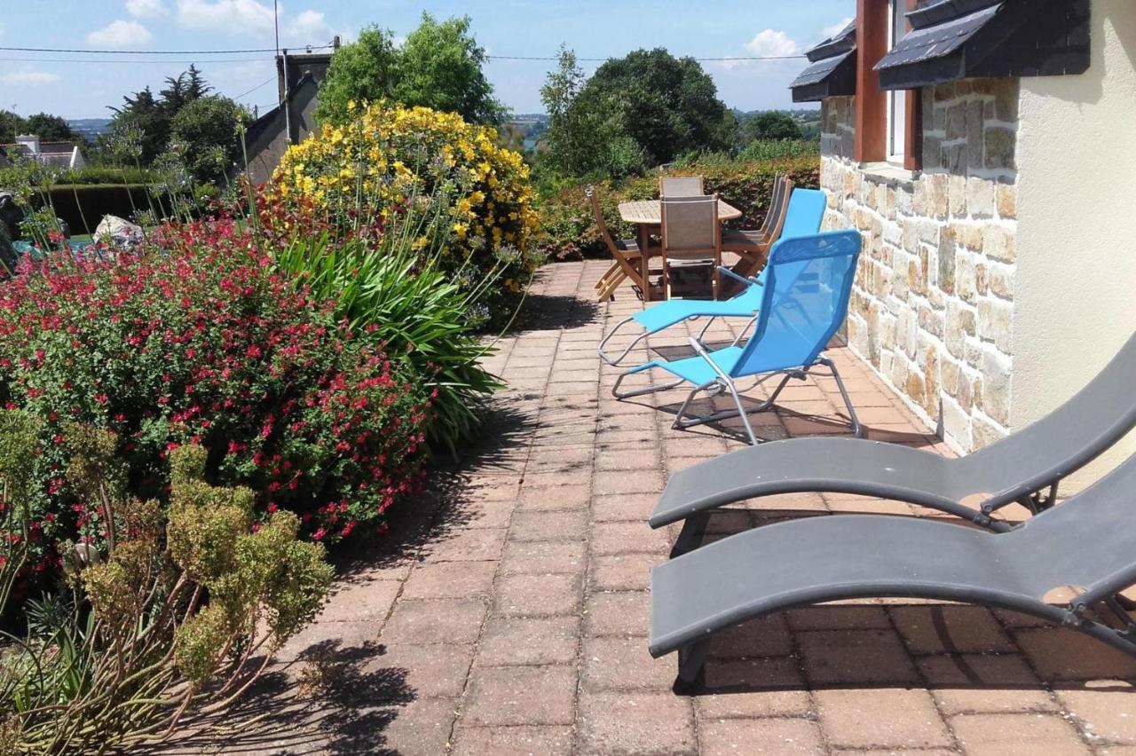 Nice Holiday Home With Beautiful Garden, Paimpol Εξωτερικό φωτογραφία